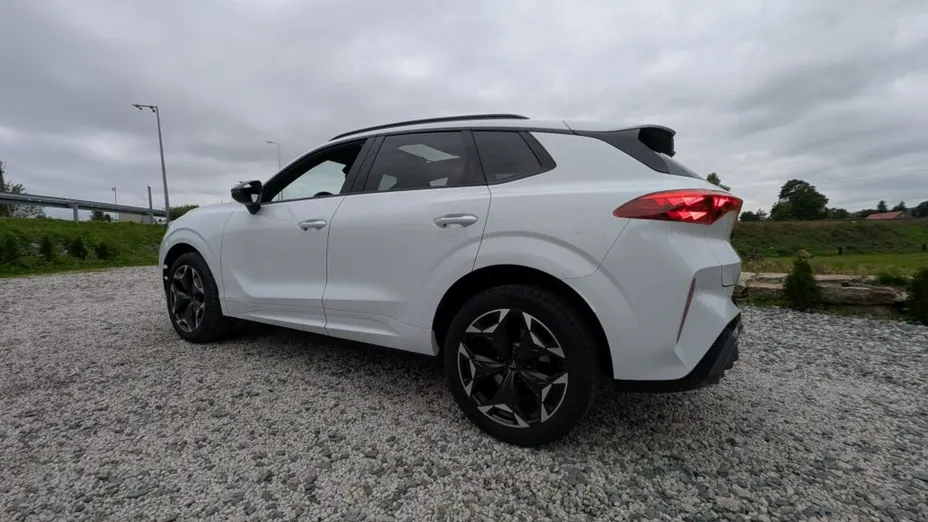 CUPRA Terramar -
