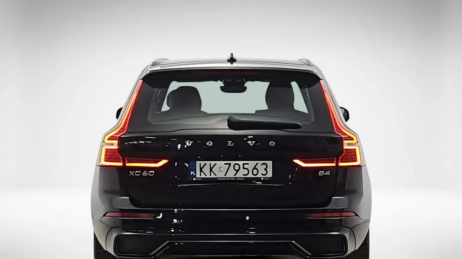 VOLVO XC60 -
