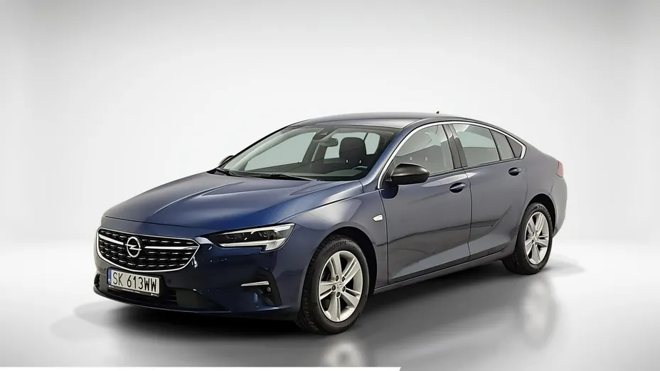 OPEL Insignia -