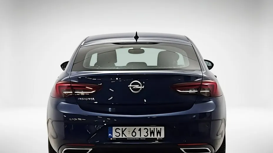 OPEL Insignia -