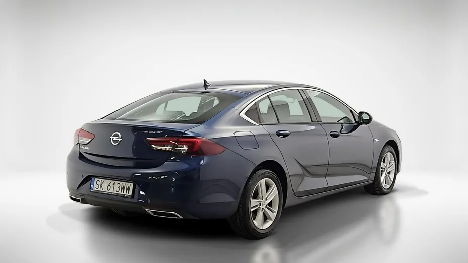 OPEL Insignia -