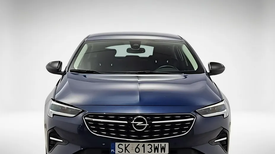 OPEL Insignia -