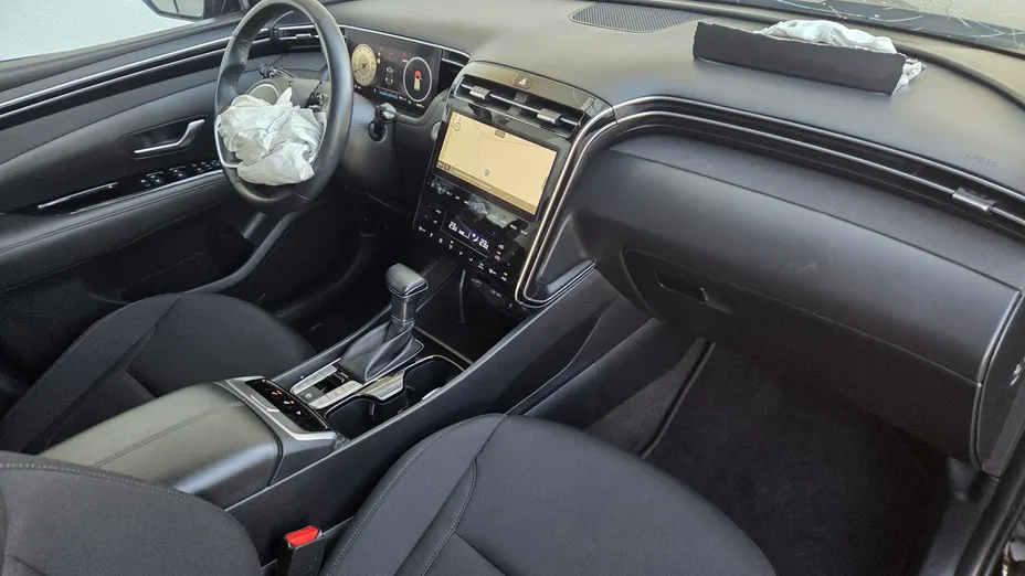 HYUNDAI Tucson -