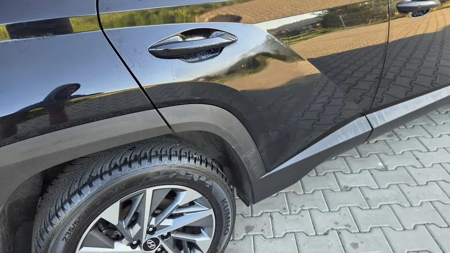 HYUNDAI Tucson -