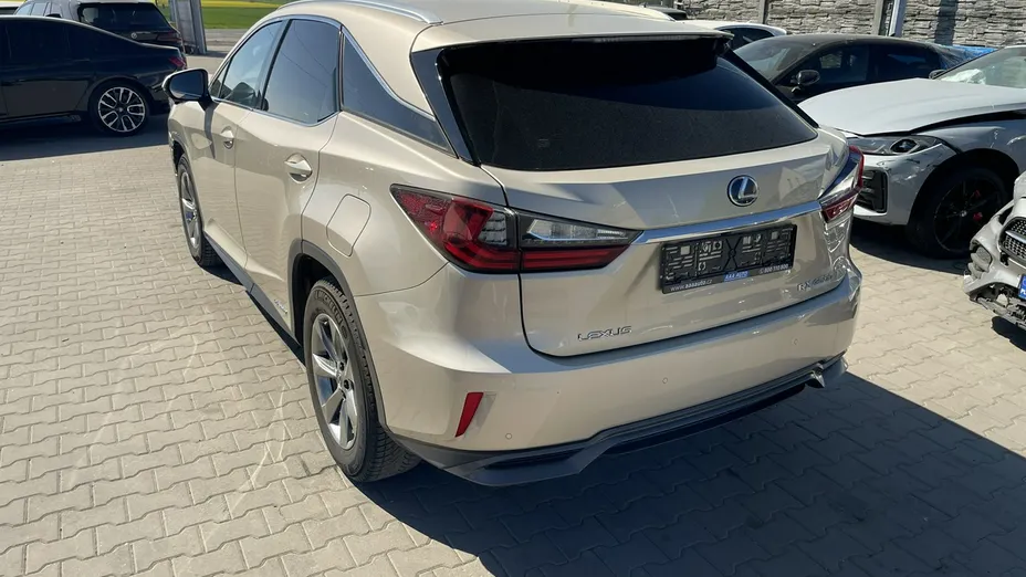 LEXUS RX -