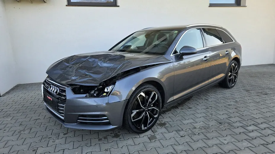 AUDI A4 Avant -
