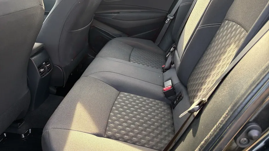TOYOTA Corolla -