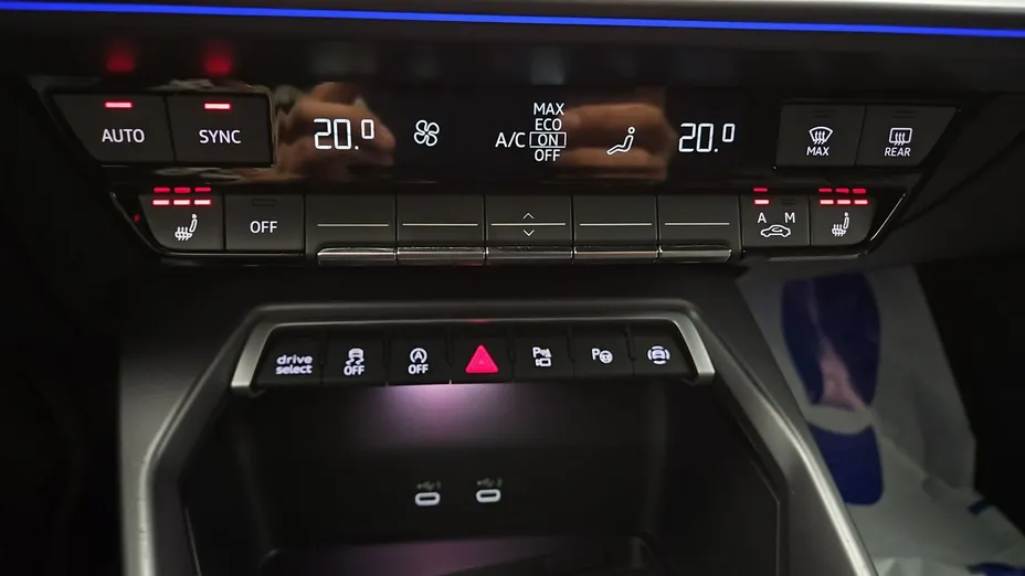 AUDI A3 Sportback -