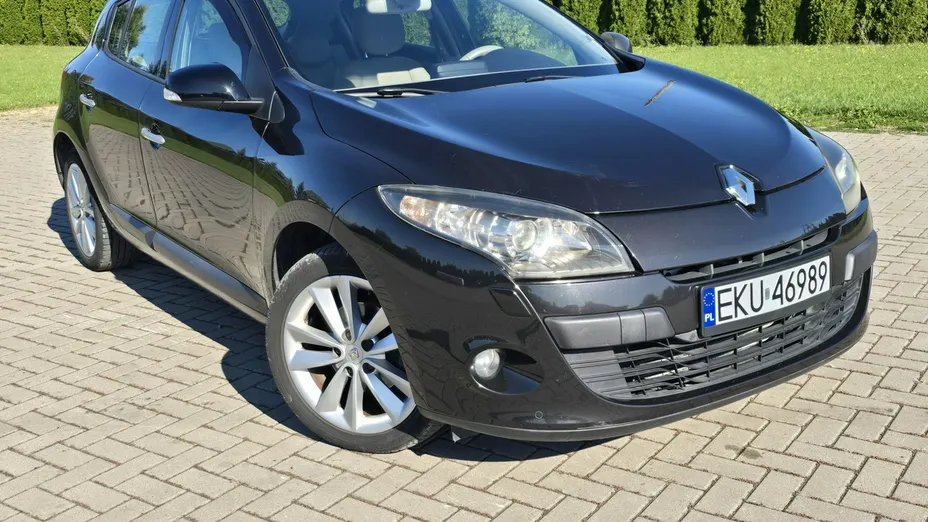 RENAULT Megane -