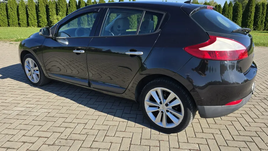 RENAULT Megane -
