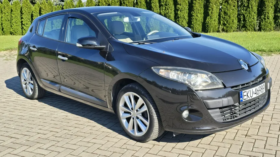 RENAULT Megane -