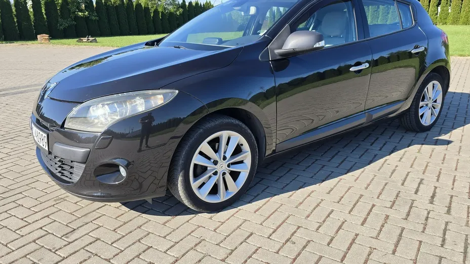 RENAULT Megane -