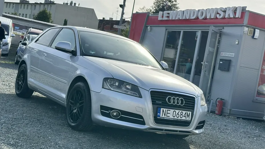 AUDI A3 -