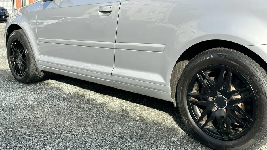 AUDI A3 -