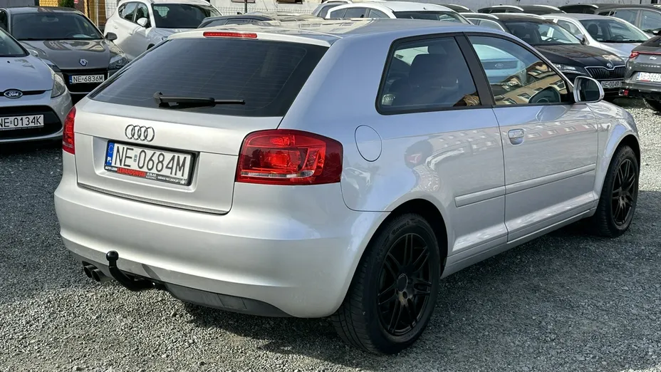 AUDI A3 -