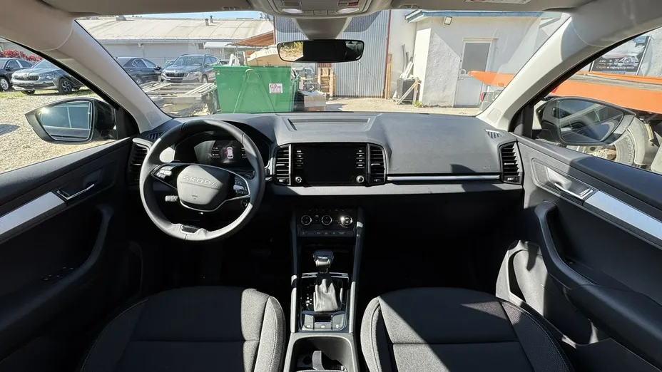 SKODA Karoq -
