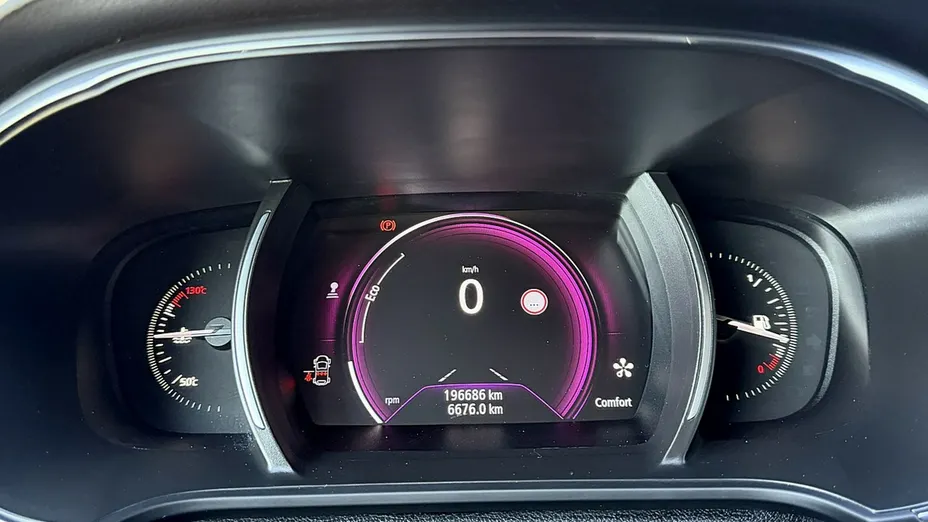 RENAULT Megane -