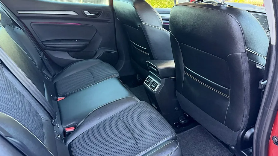 RENAULT Megane -