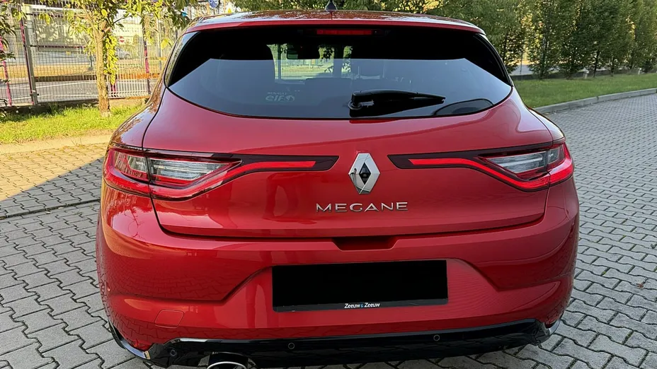 RENAULT Megane -