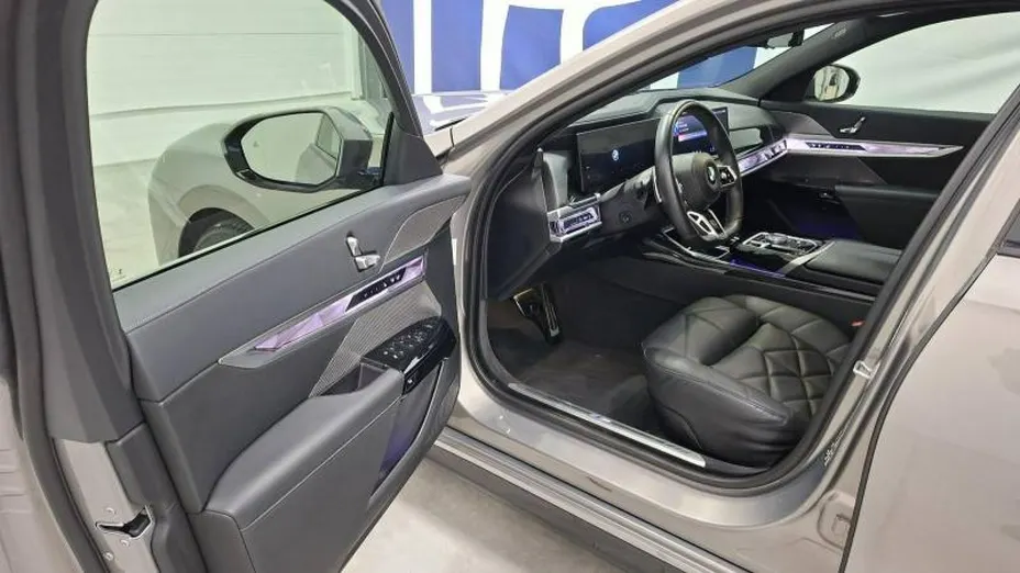 BMW Seria 7 -