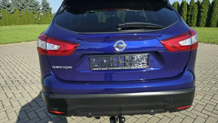 NISSAN Qashqai -