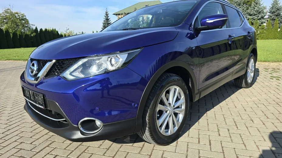 NISSAN Qashqai -