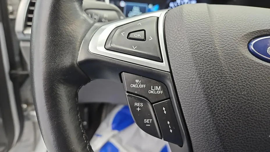 FORD Mondeo -