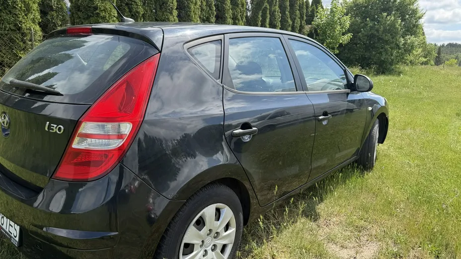 HYUNDAI i30 -