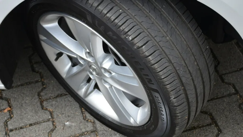 OPEL Insignia -