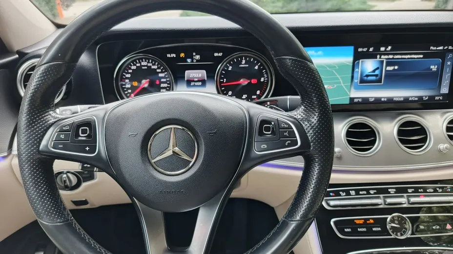 MERCEDES-BENZ E Klasa -
