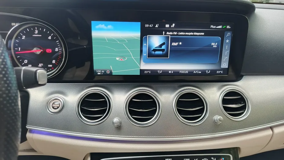 MERCEDES-BENZ E Klasa -