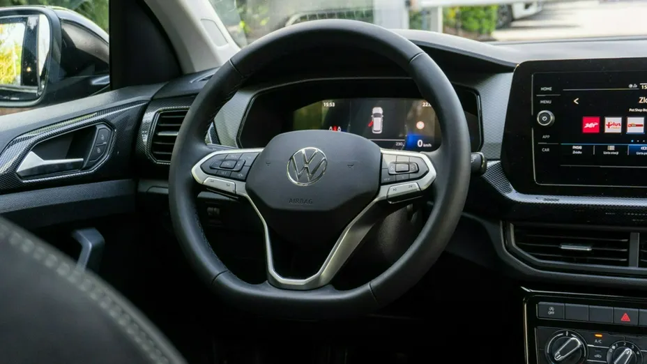 VOLKSWAGEN T-Cross -