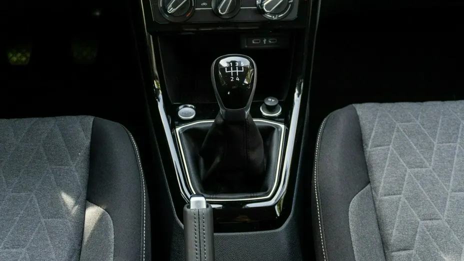 VOLKSWAGEN T-Cross -