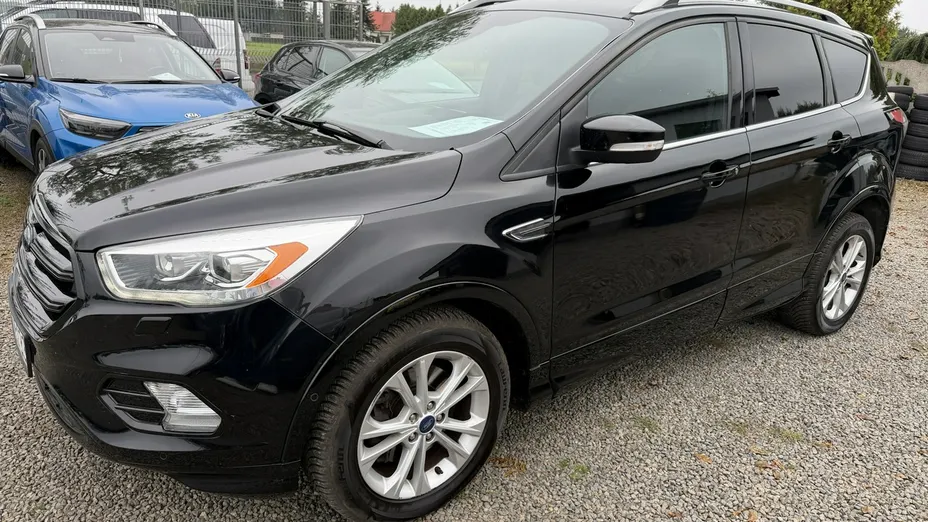 FORD Kuga -