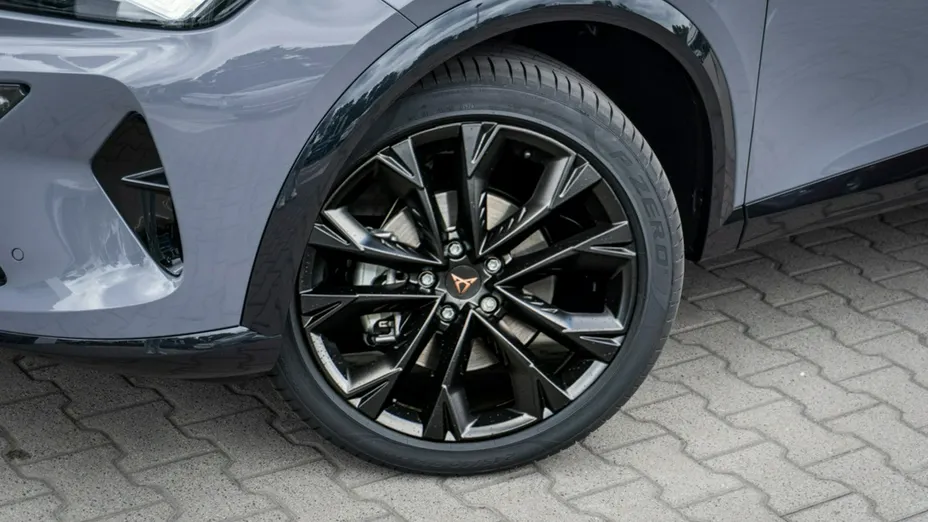 CUPRA Formentor -