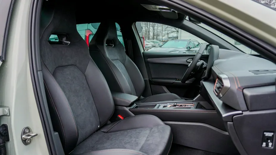 CUPRA Leon Sportstourer -
