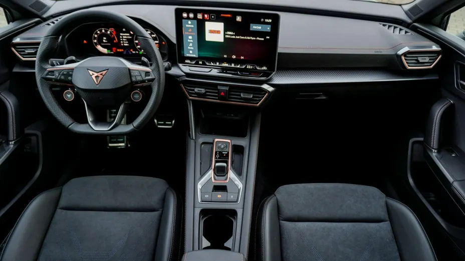 CUPRA Leon Sportstourer -