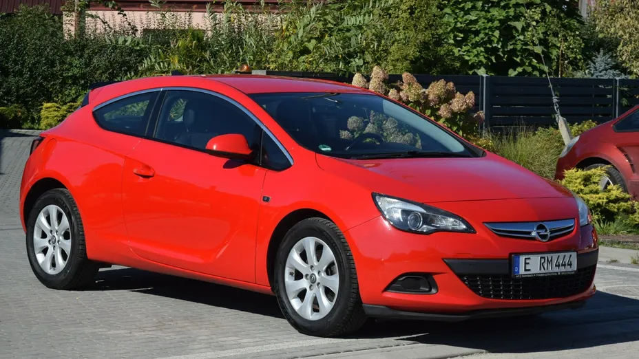 OPEL Astra -