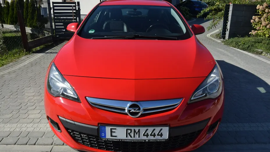 OPEL Astra -