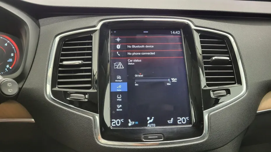 VOLVO XC90 -