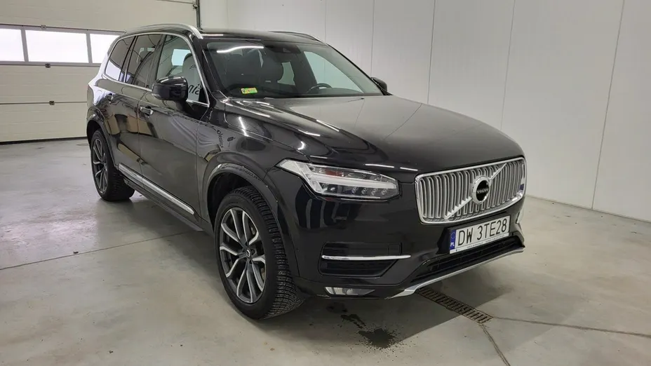 VOLVO XC90 -