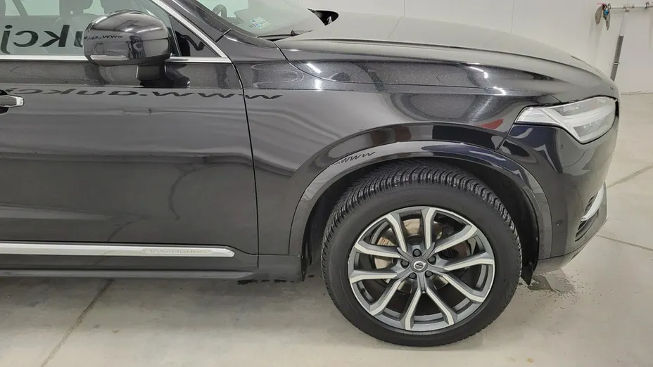 VOLVO XC90 -