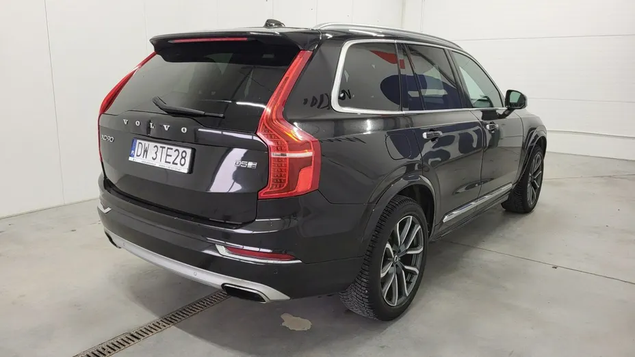 VOLVO XC90 -