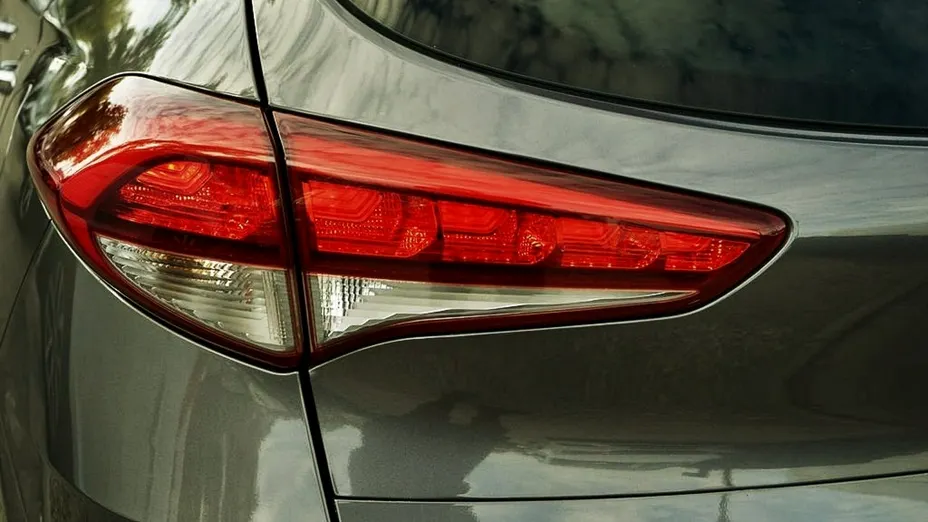 HYUNDAI Tucson -