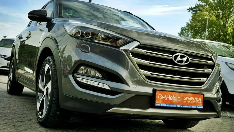HYUNDAI Tucson -