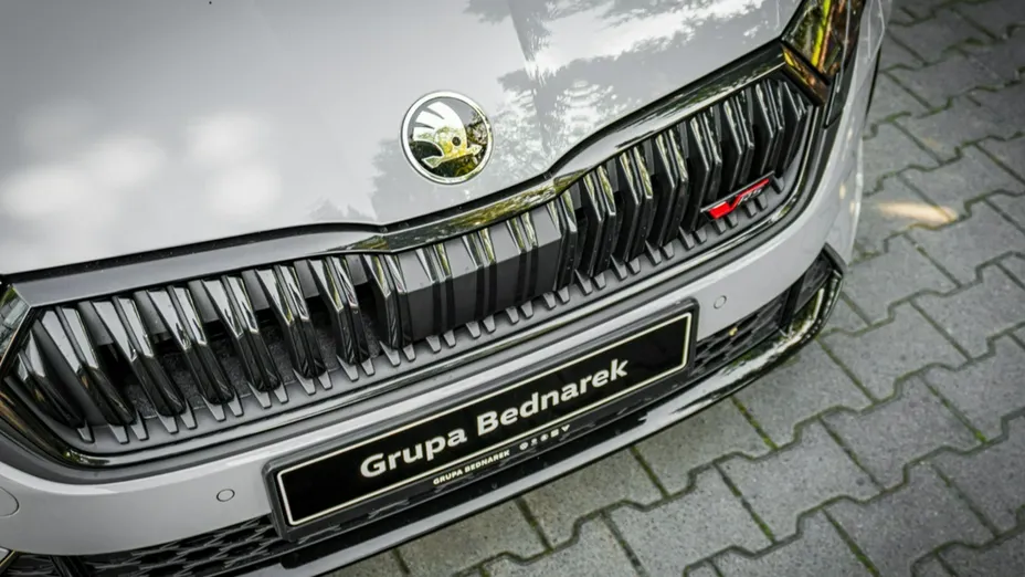 SKODA Octavia -