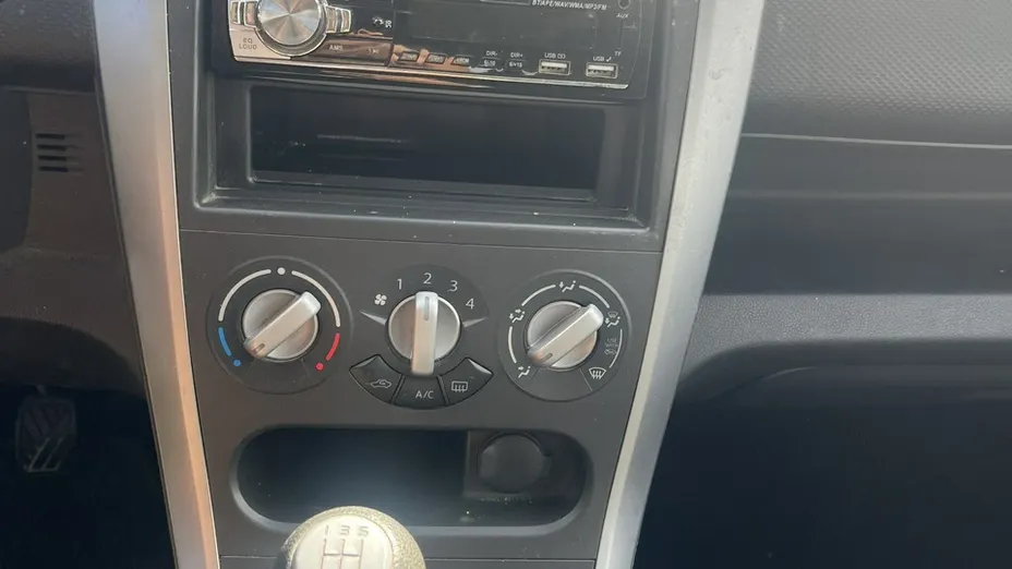 SUZUKI Splash -