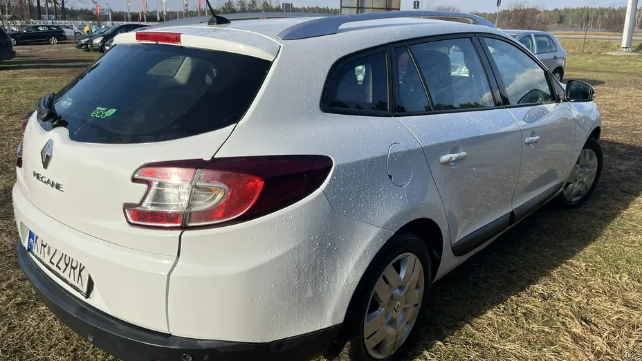 RENAULT Megane -