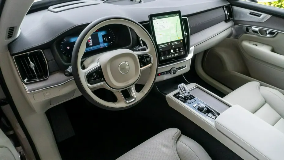VOLVO XC90 -
