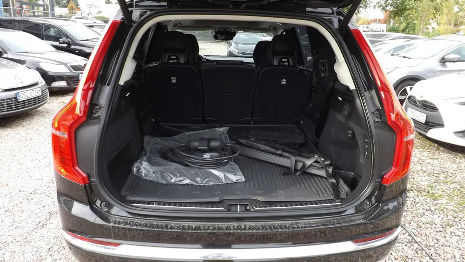 VOLVO XC90 -